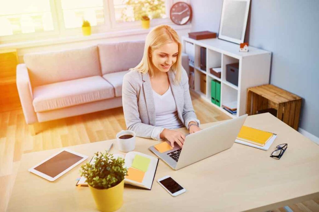 10 Best Online Proofreading Jobs No Experience Required